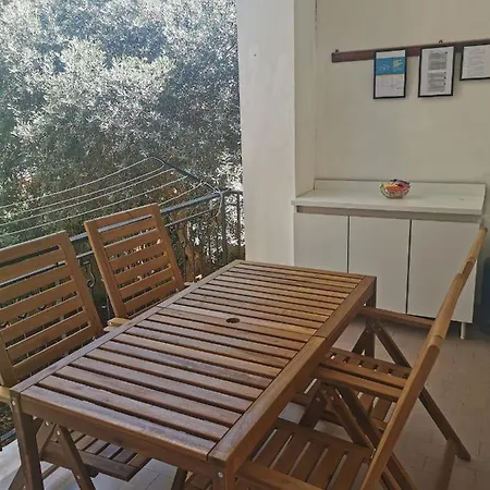 A Casa Di Lella
