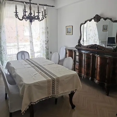 A Casa Di Lella *